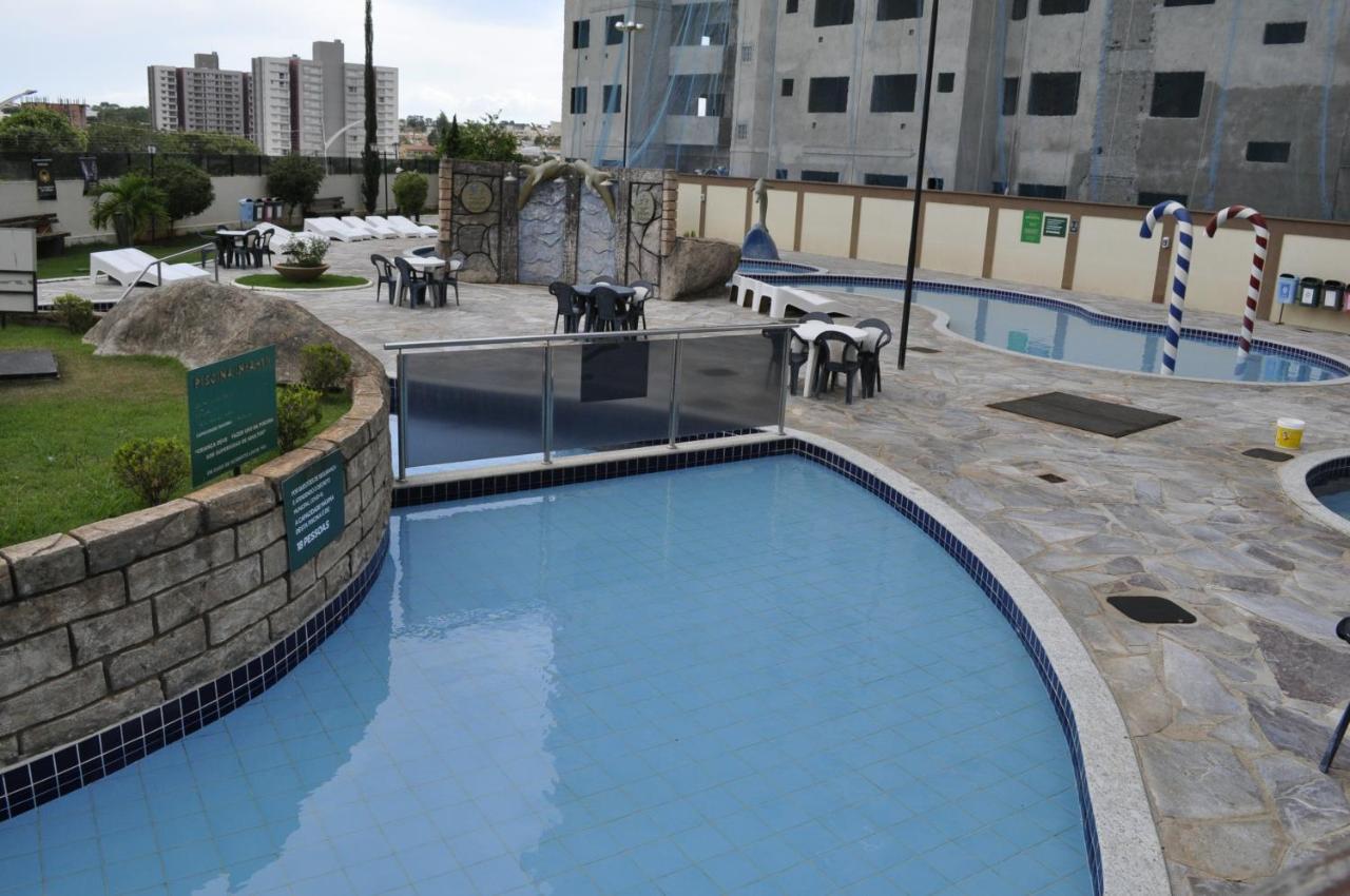 Apartamento Golden Dolphin Supreme - Achei Ferias Appartement Caldas Novas Buitenkant foto