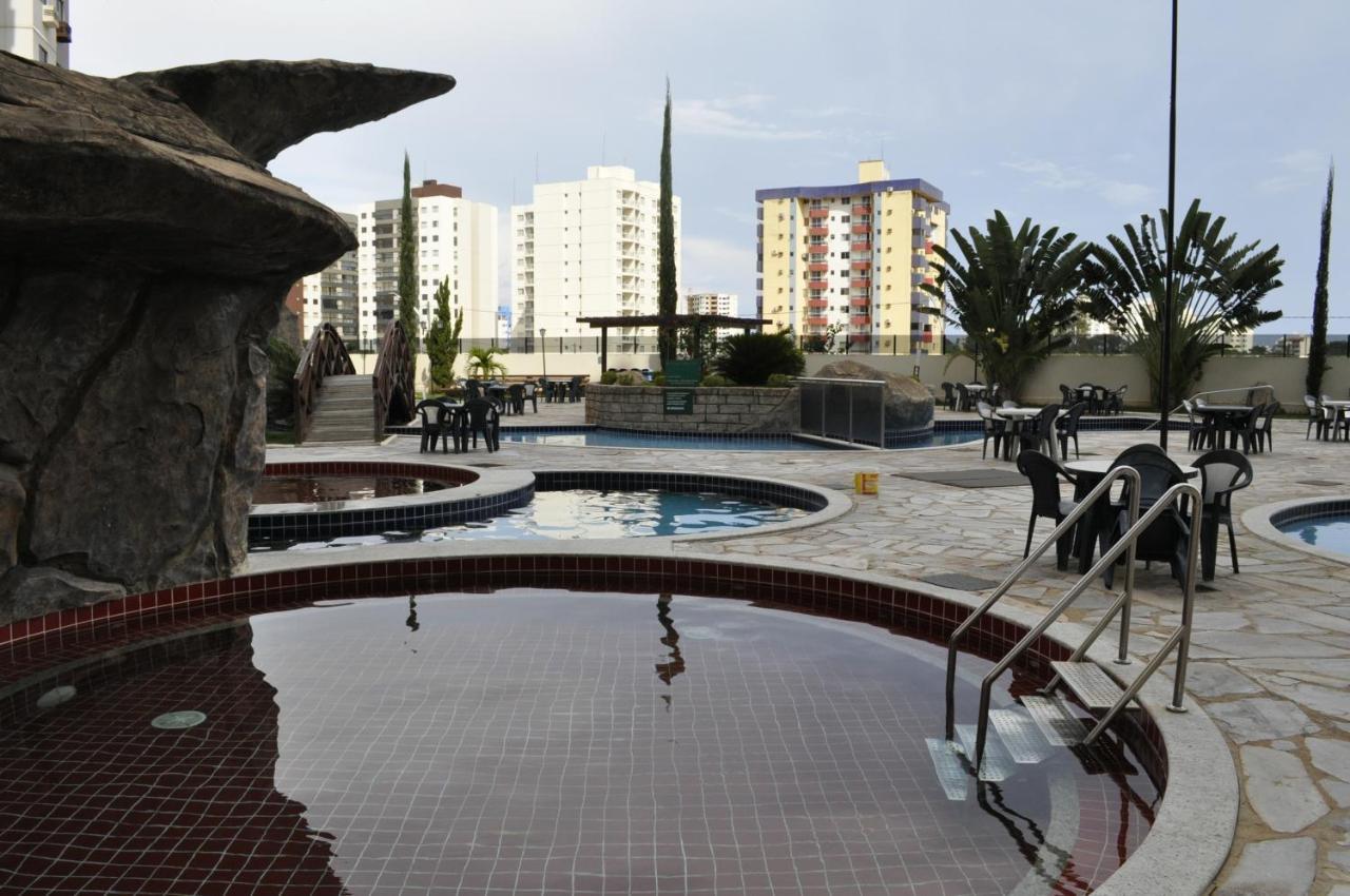 Apartamento Golden Dolphin Supreme - Achei Ferias Appartement Caldas Novas Buitenkant foto