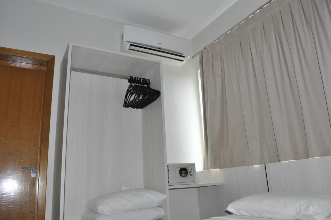 Apartamento Golden Dolphin Supreme - Achei Ferias Appartement Caldas Novas Buitenkant foto